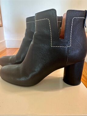 Maison Margiela Black Leather Ankle Boots with Contrast Stitching 2016